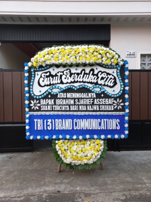 Papan Bunga Duka di Padang Matinggi Lestari